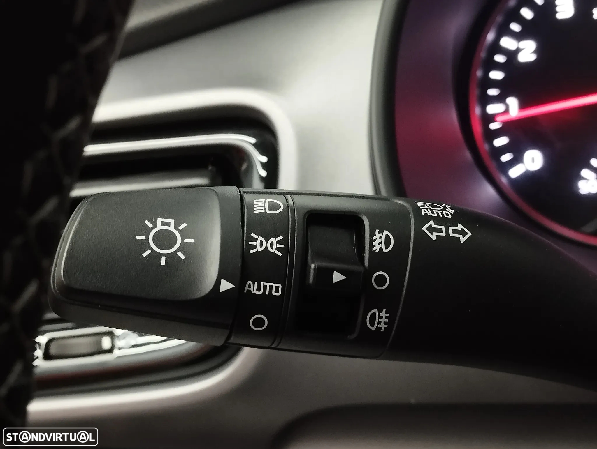 Kia Stonic 1.0 T-GDI Drive - 22
