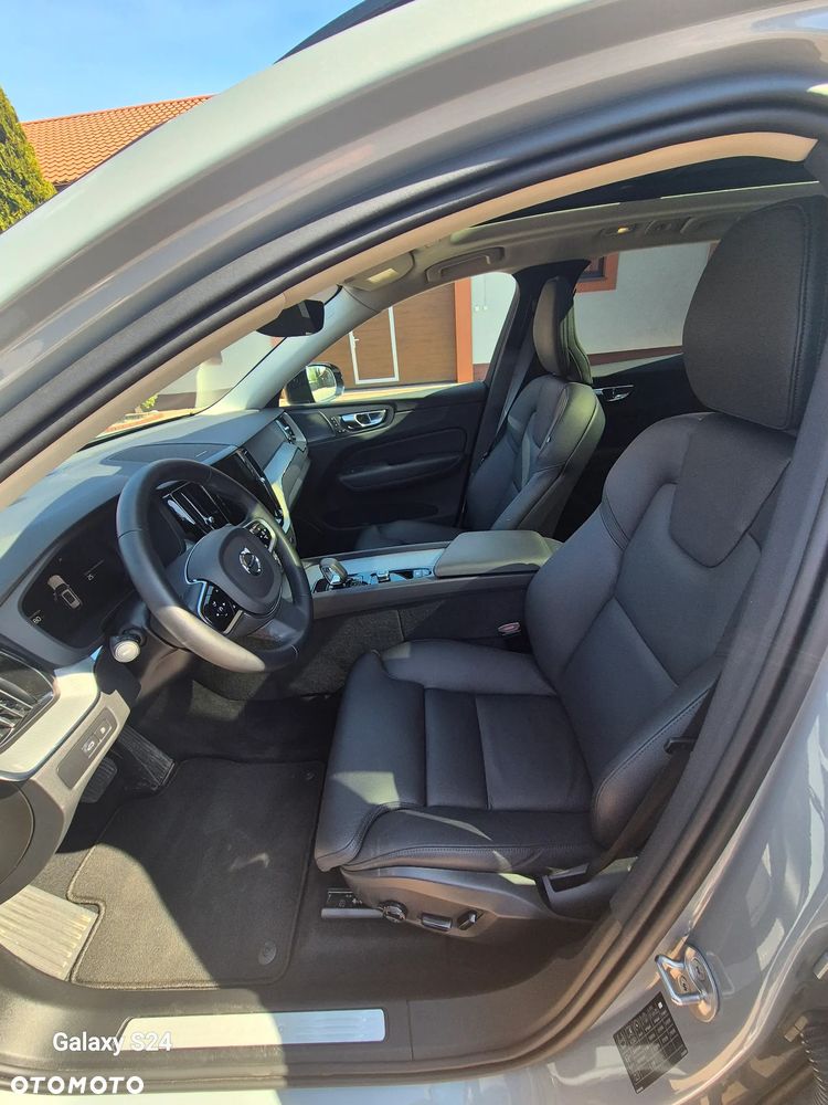 Volvo XC 60 - 8