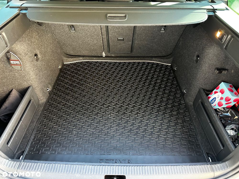 Skoda Octavia 2.0 TDI 4x4 DSG Style - 14