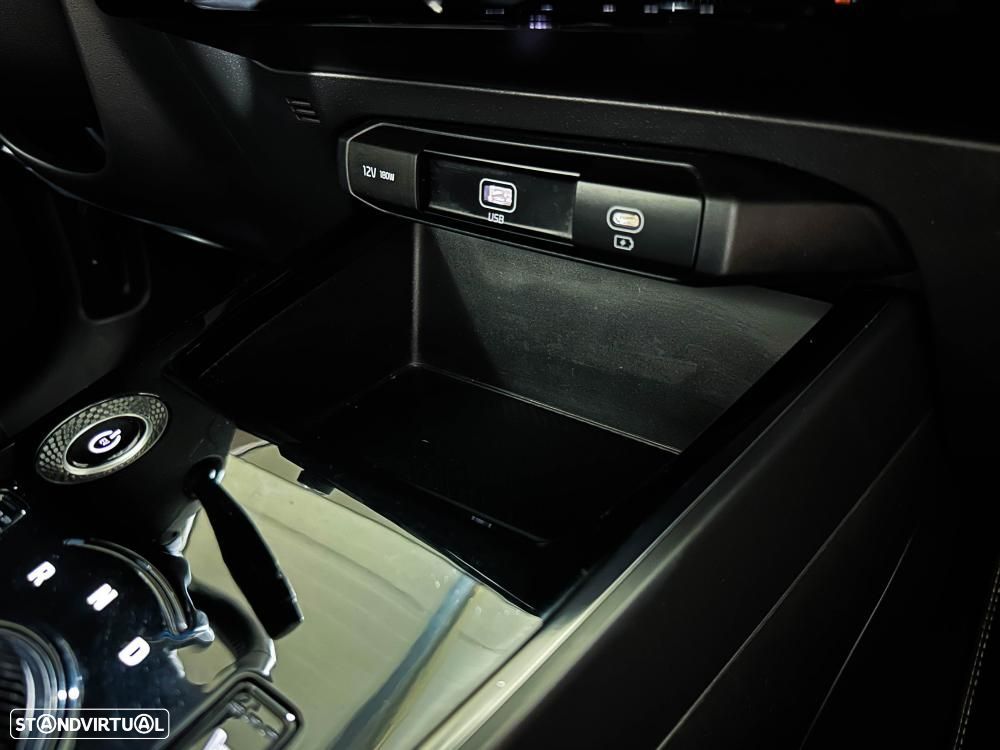 Kia Niro EV 64kWh Drive - 36