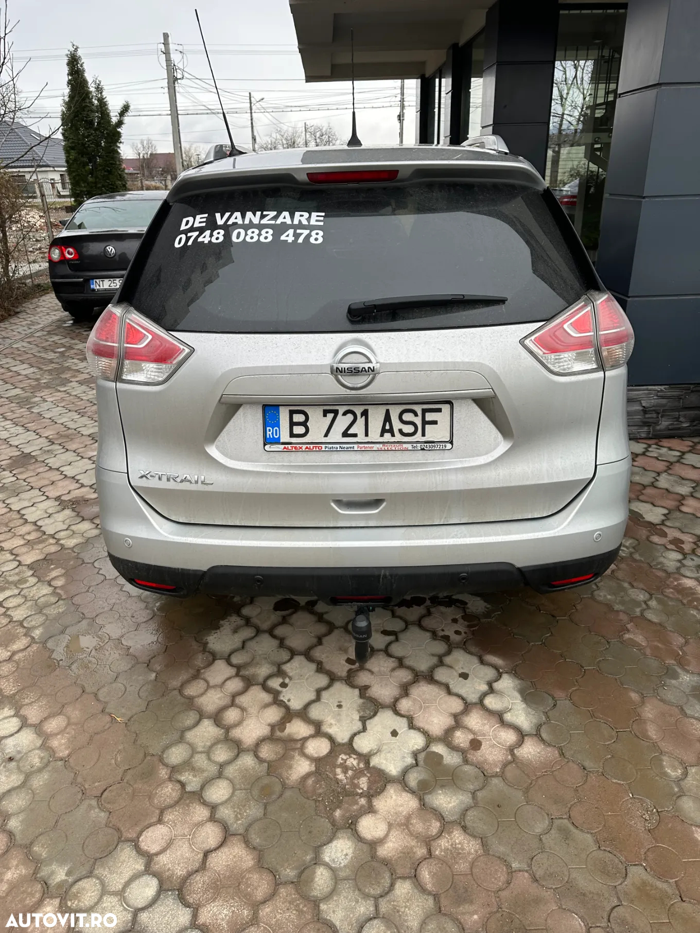 Nissan X-Trail 1.6L dCI Start/Stop 4x4-i Tekna - 2