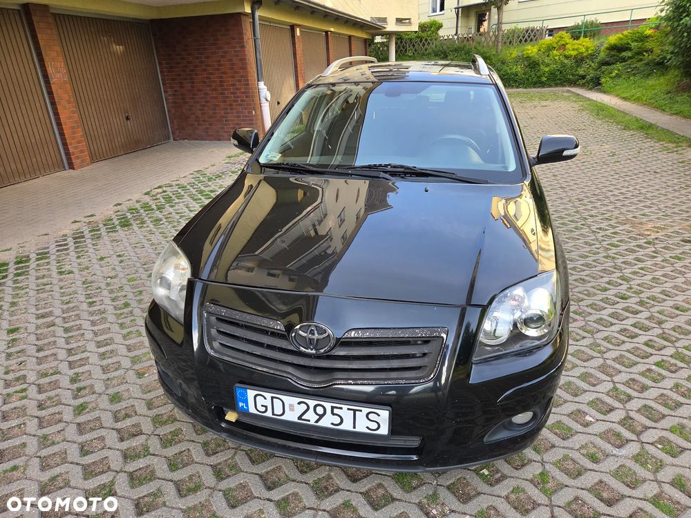 Toyota Avensis 2.0 D-4D Sol - 15