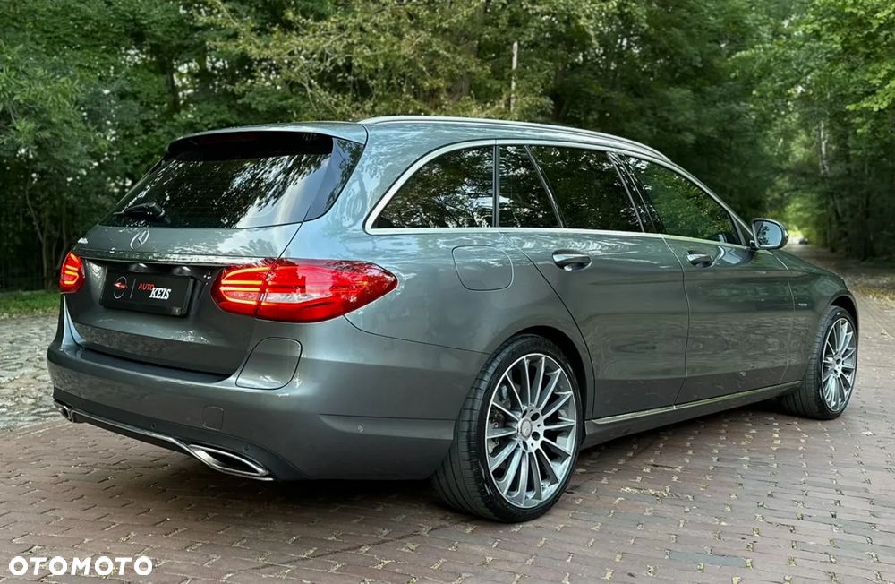 Mercedes-Benz Klasa C 350 e T 7G-TRONIC Avantgarde - 28