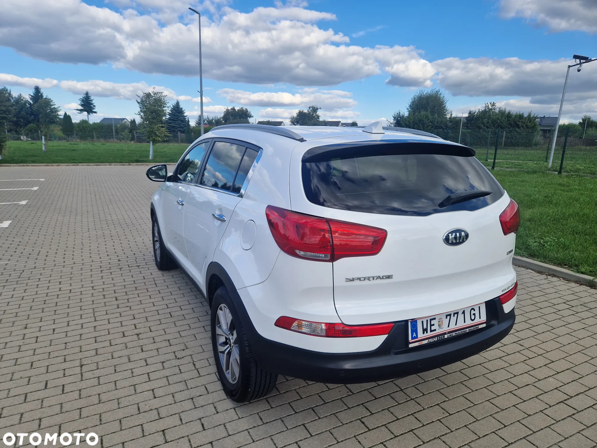 Kia Sportage 2.0 CRDI 4WD Automatik Fifa World Cup Edition - 7