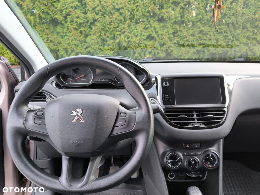 Peugeot 208 1.2 PureTech Active - 8
