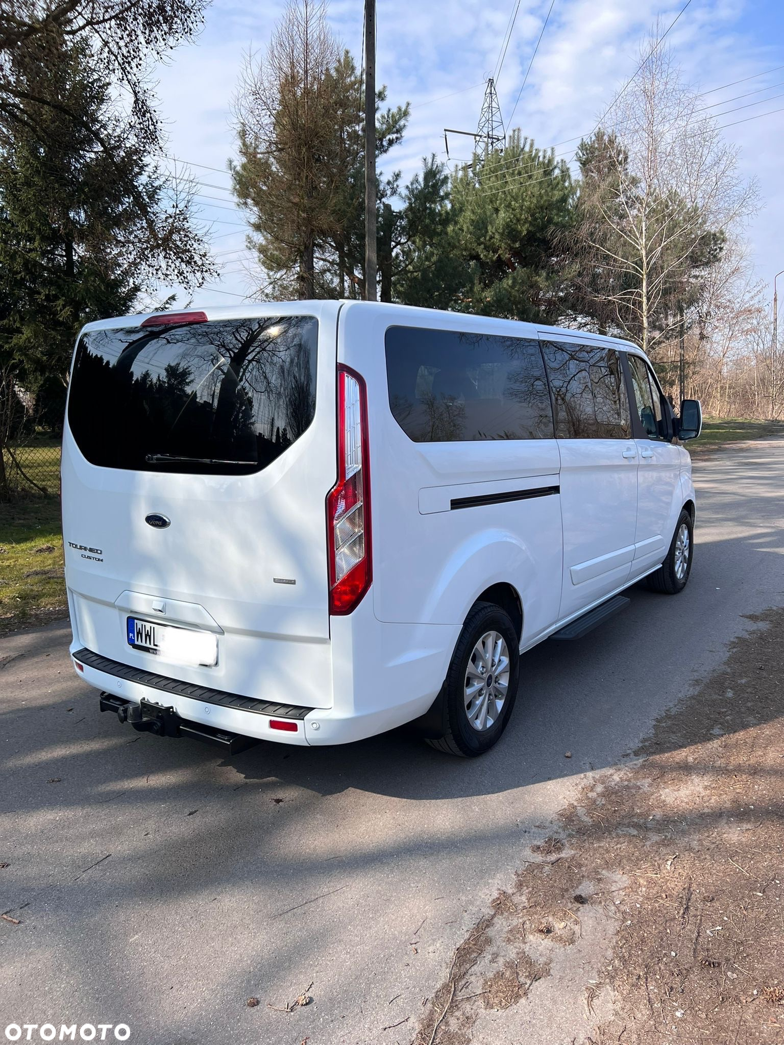 Ford Tourneo Custom 320 L2H1 VA Autm Titanium X - 3