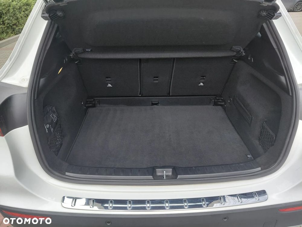 Mercedes-Benz GLA 200 Style - 14