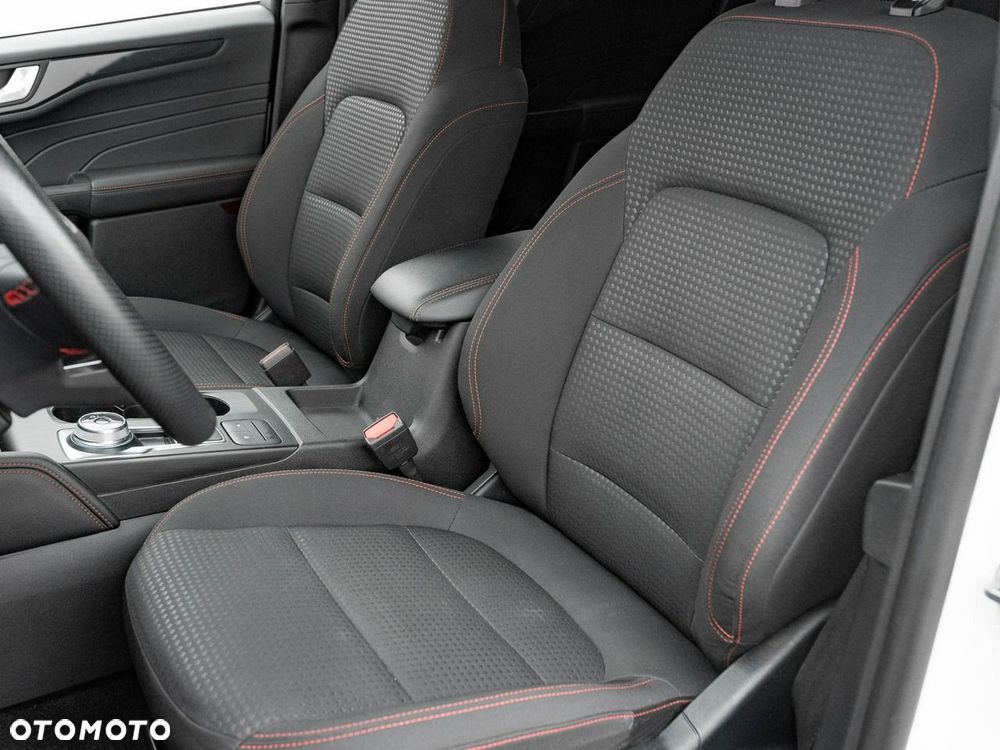 Ford Kuga 2.5 FHEV FWD ST-Line - 15