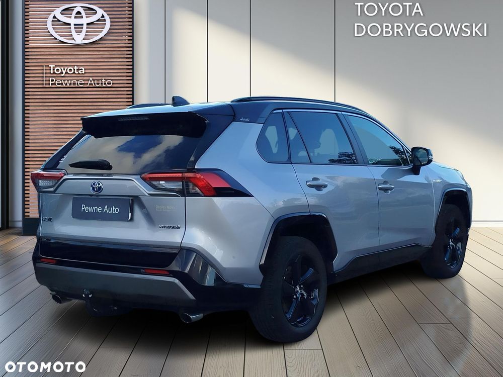 Toyota RAV4 - 5