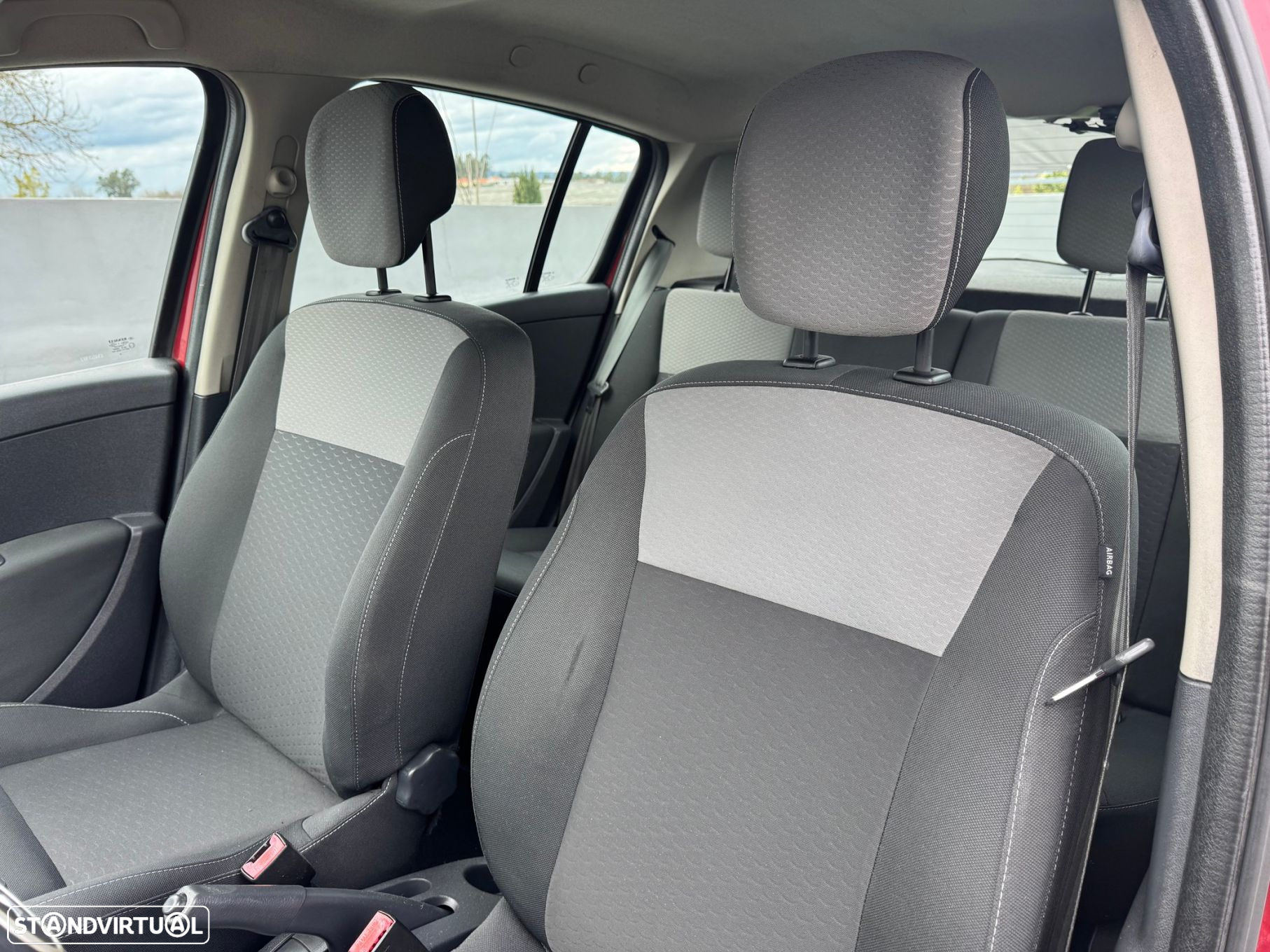 Renault Clio 1.5 dCi Comfort - 16