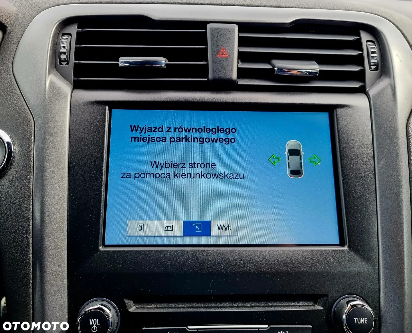 Ford Mondeo 1.5 EcoBoost Start-Stopp Autom ST-Line - 25