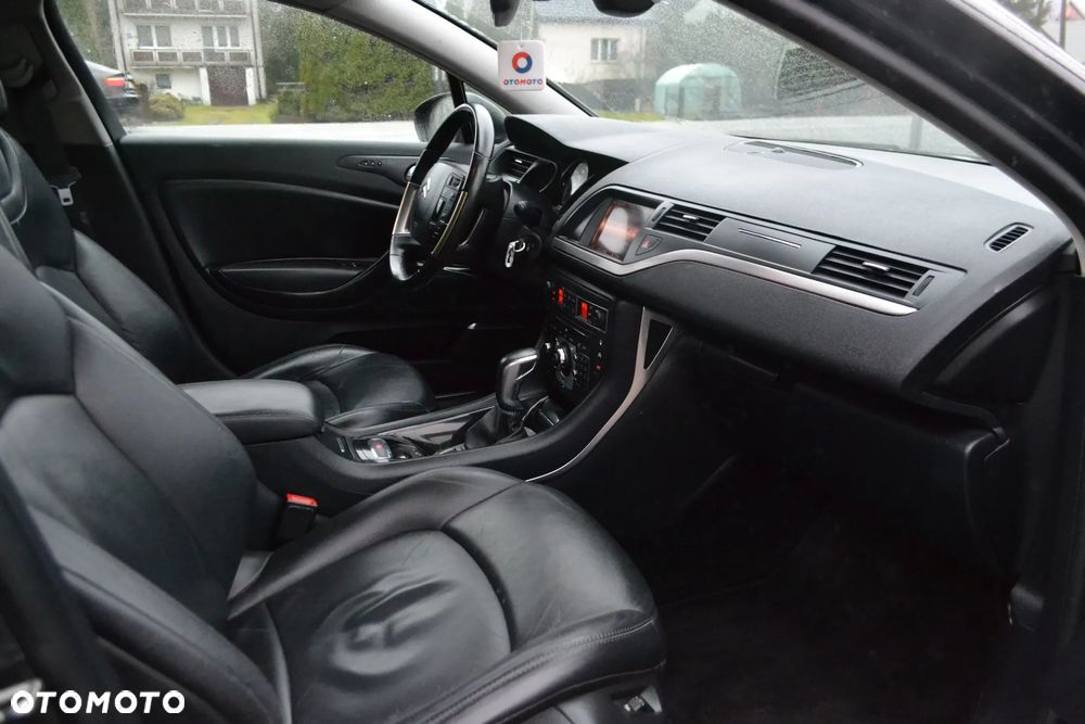 Citroën C5 V6 HDi 240 Biturbo FAP Exclusive - 8