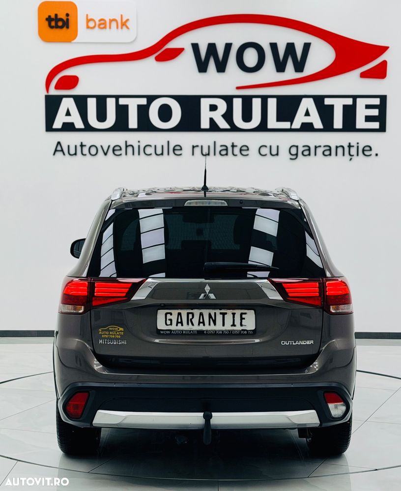 Mitsubishi Outlander 2.2 DI-D 4WD Automatik Intense - 37