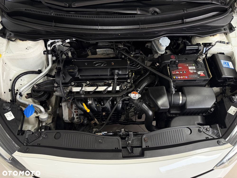 Hyundai i20 1.25 Wersja Jubileuszowa - 8