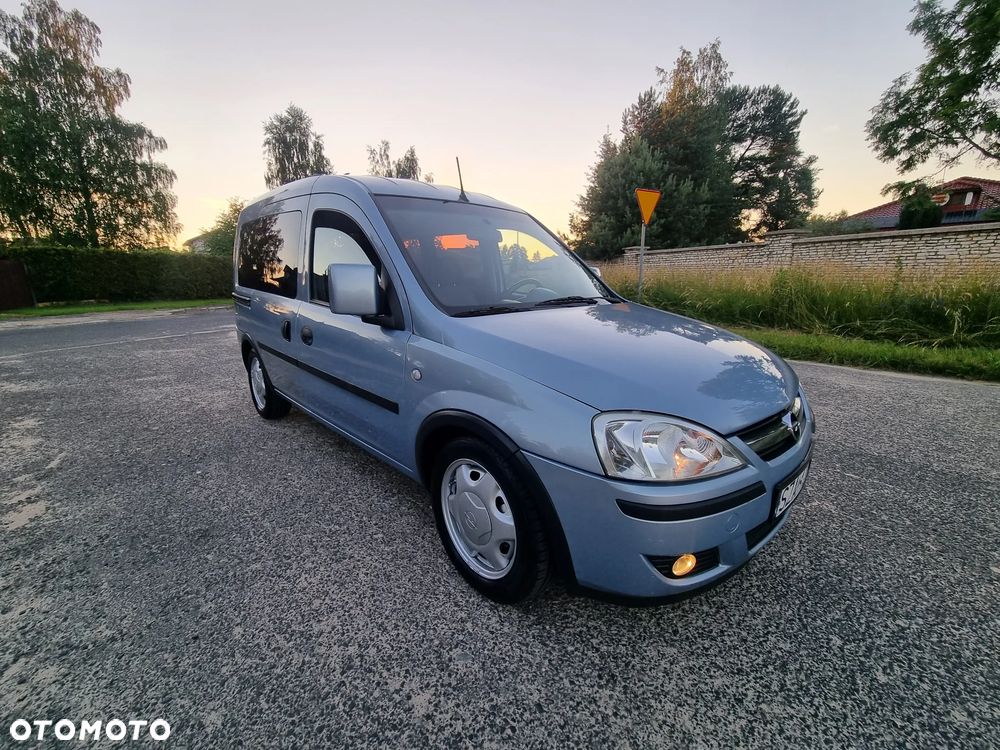 Opel Combo Tour Comfort - 2