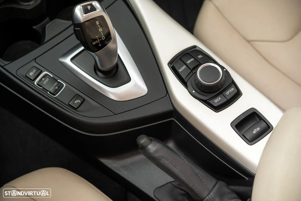 BMW 220 d Cabrio Auto - 13