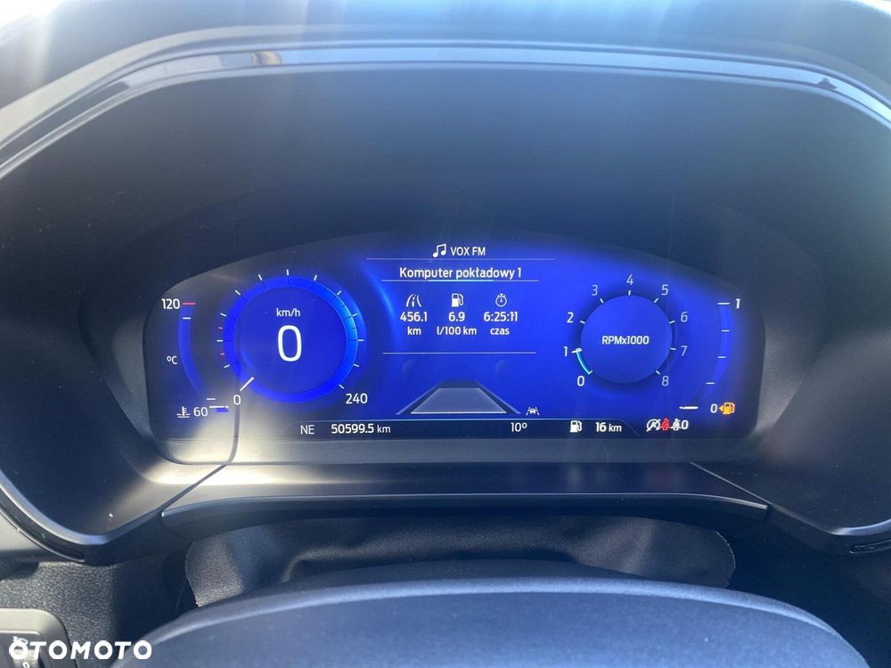 Ford Kuga - 13