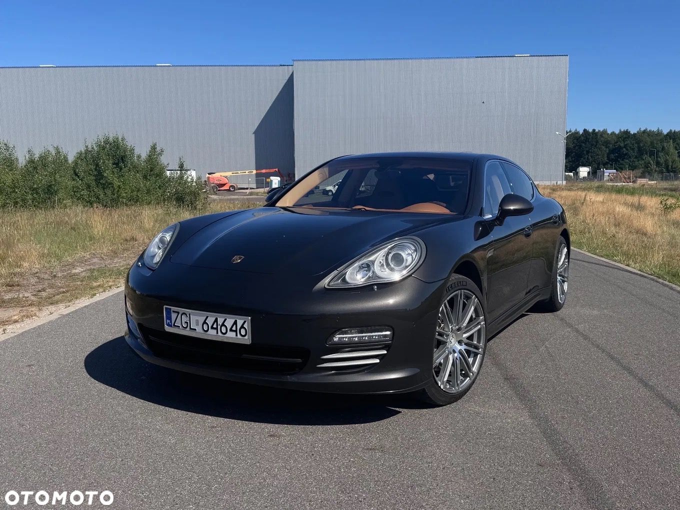 Porsche Panamera 4S - 1