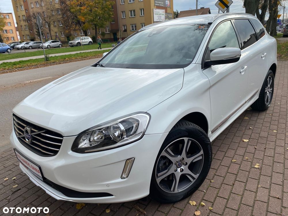 Volvo XC 60 D4 Drive-E Ocean Race - 26