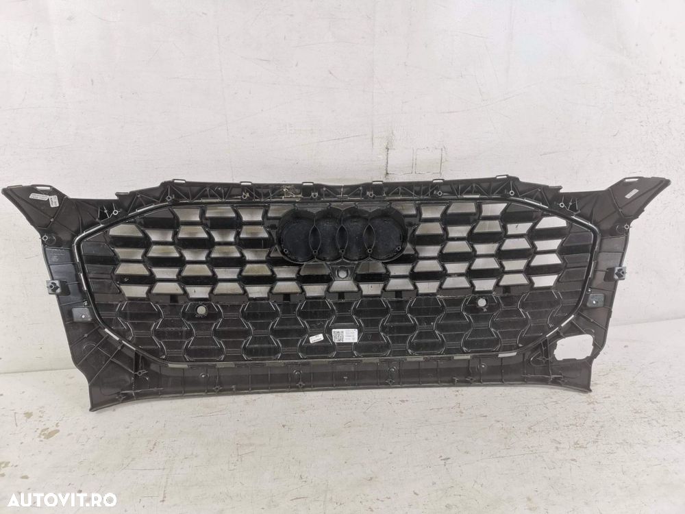 Grila Radiator Audi Q5 8MA 2025 2026 S-Line Originala Avariata - 7