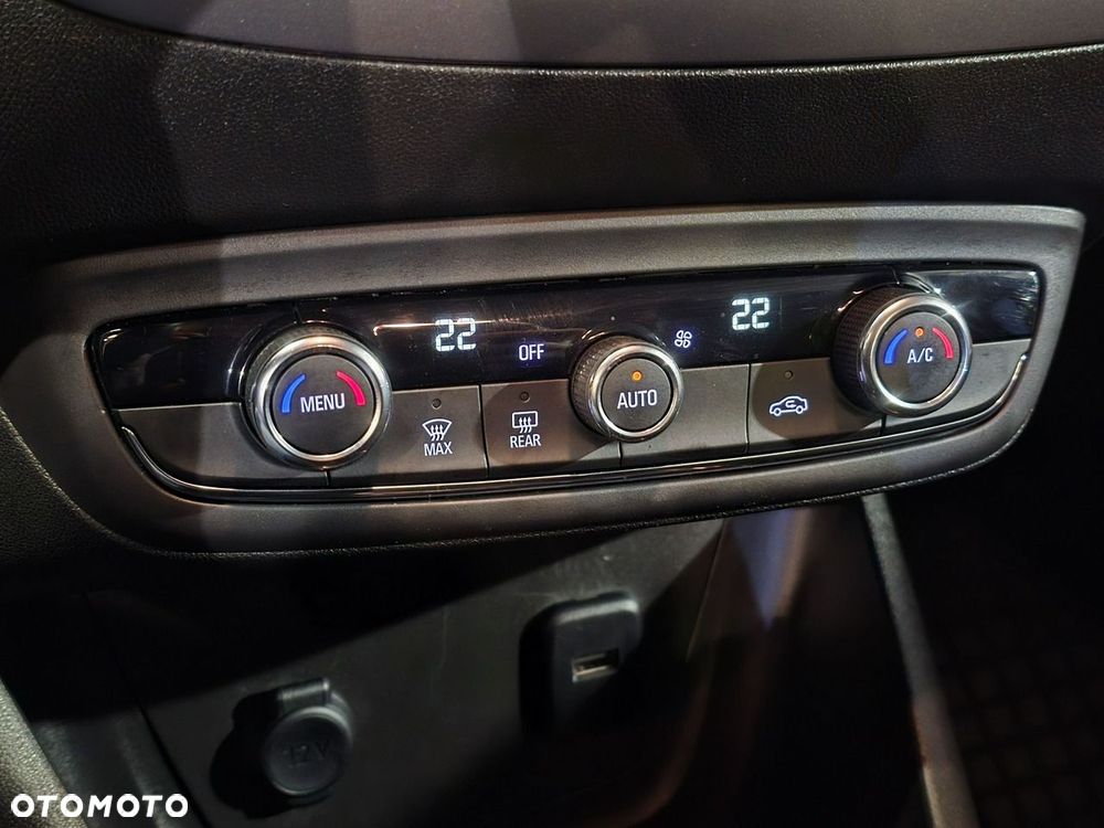 Opel Crossland X - 29