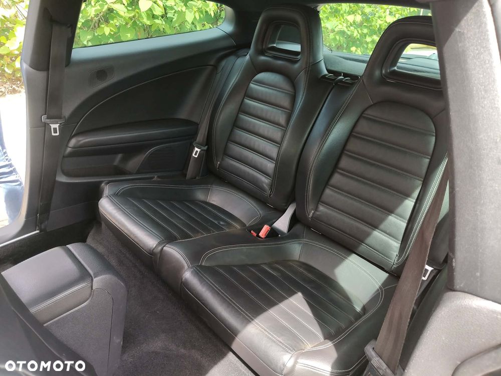Volkswagen Jetta - 8