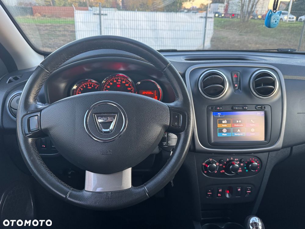 Dacia Sandero - 23