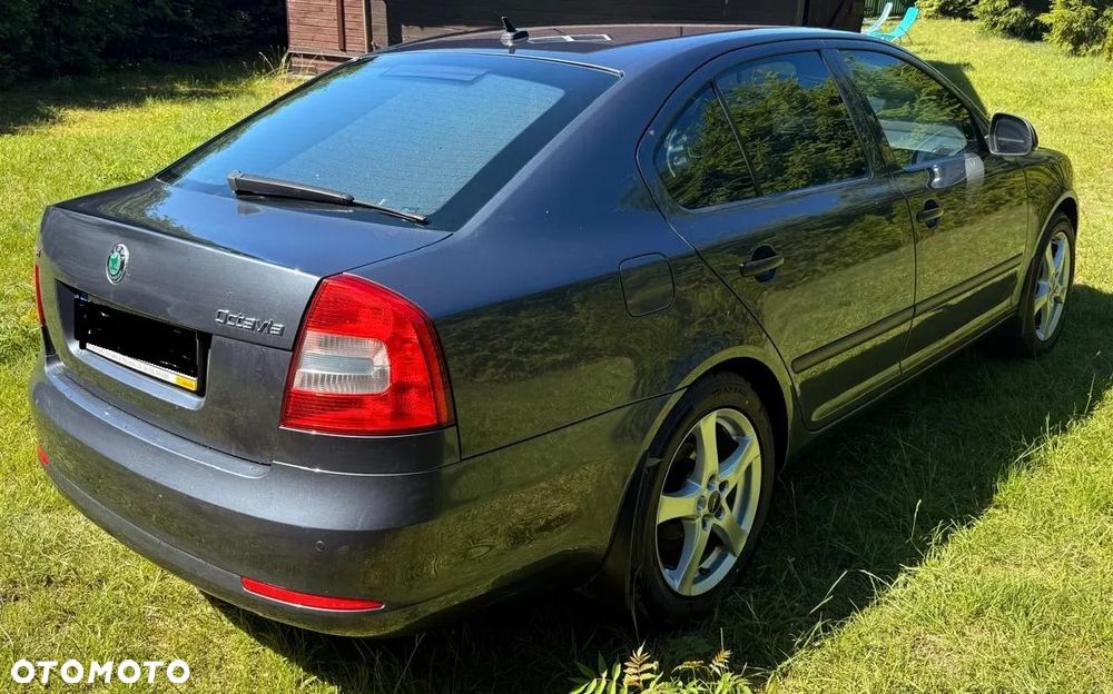 Skoda Octavia 1.6 Mint - 4