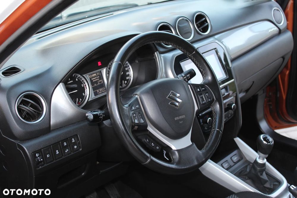 Suzuki Vitara 1.6 DDiS (4x4) Allgrip Comfort - 19