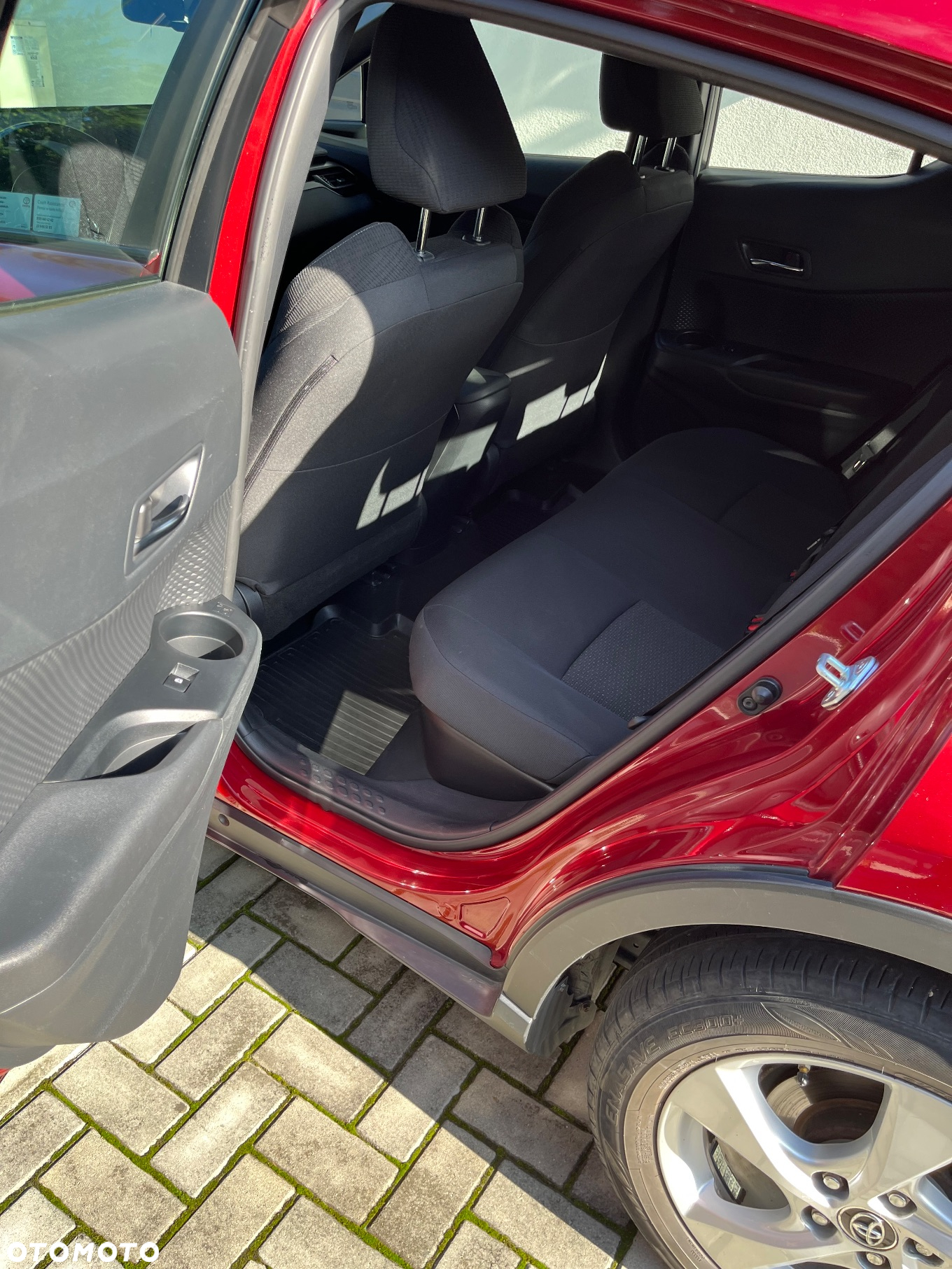 Toyota C-HR 1.8 Hybrid Dynamic - 17