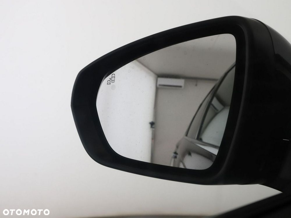 DS Automobiles DS 7 Crossback - 36