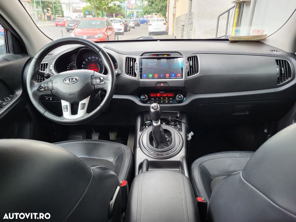 Kia Sportage 1.6 GSL MT 4x2 STYLE - 13