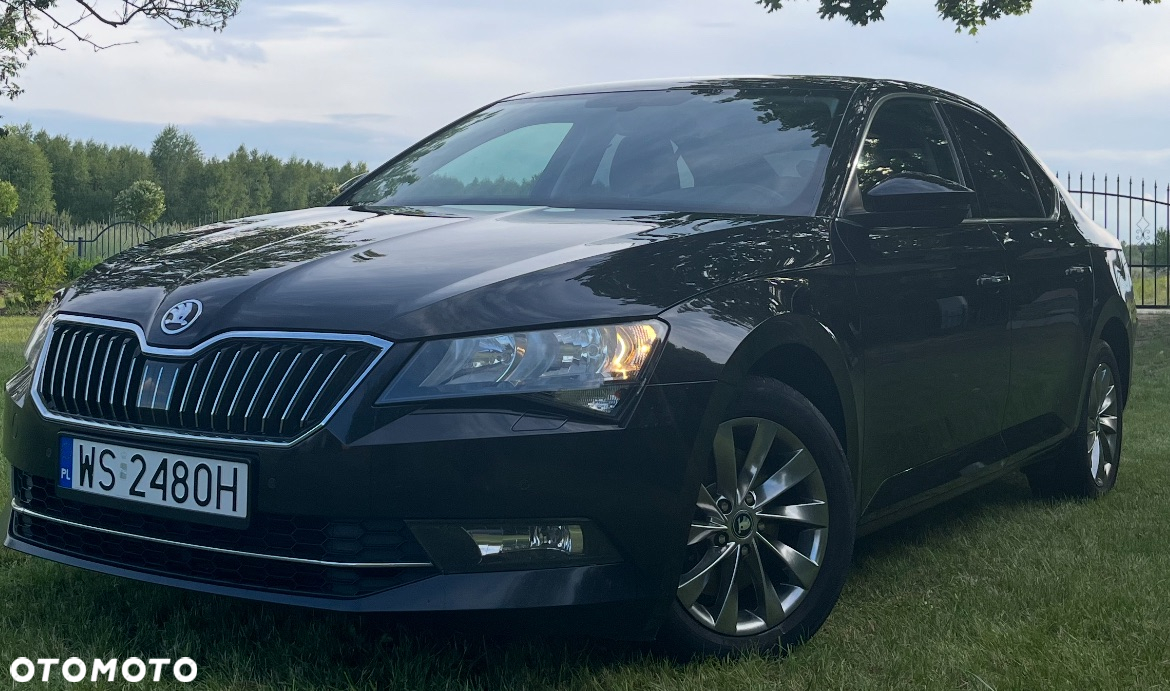 Skoda Superb 1.6 TDI Ambition - 4