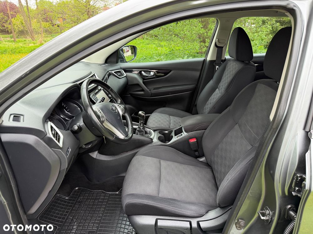 Nissan Qashqai - 12