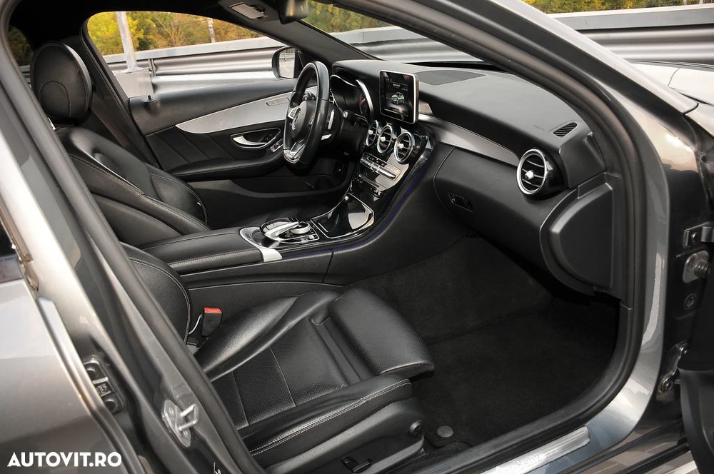Mercedes-Benz C 220 d 4MATIC Aut. - 16