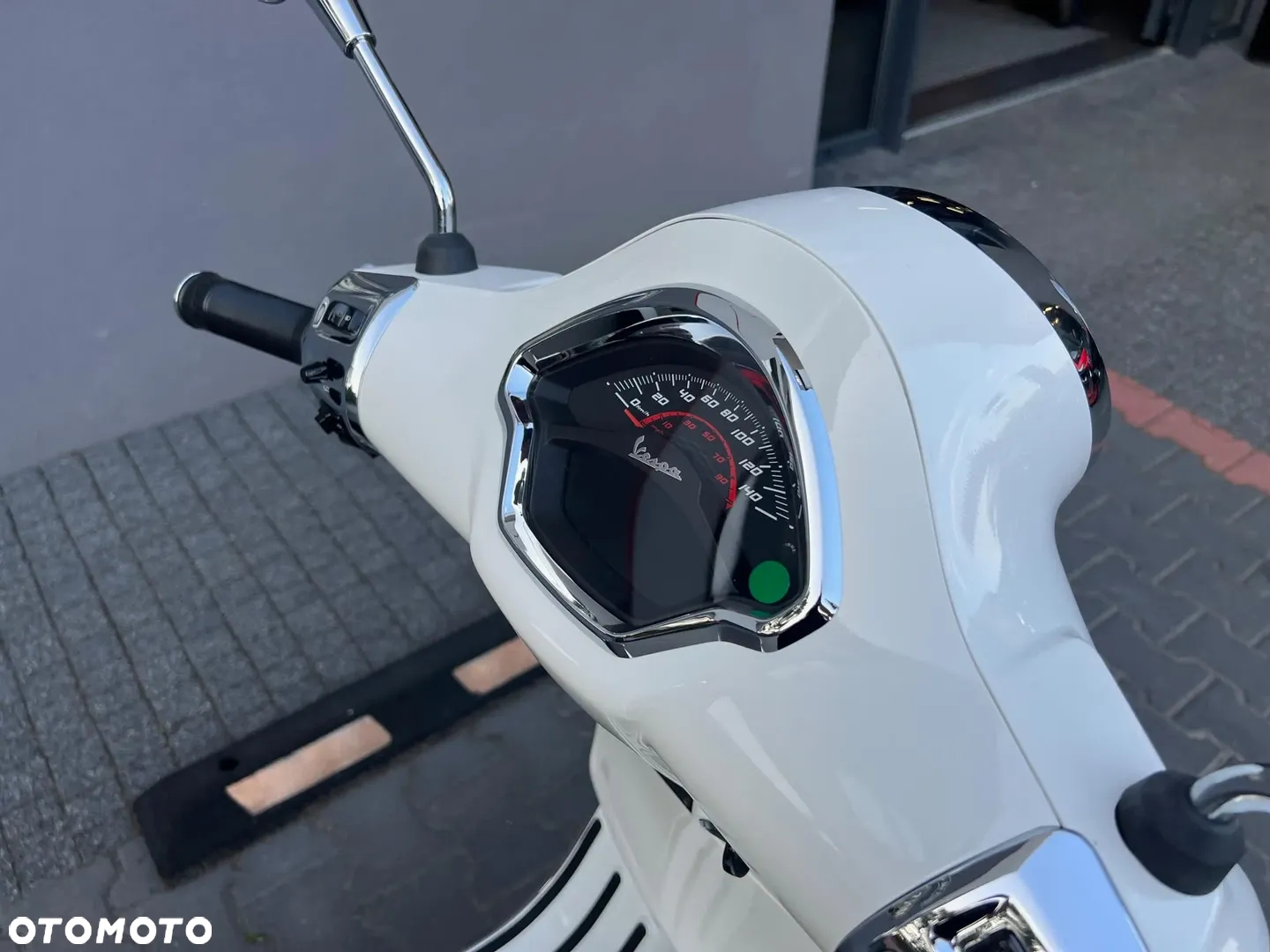 Vespa GTS - 4