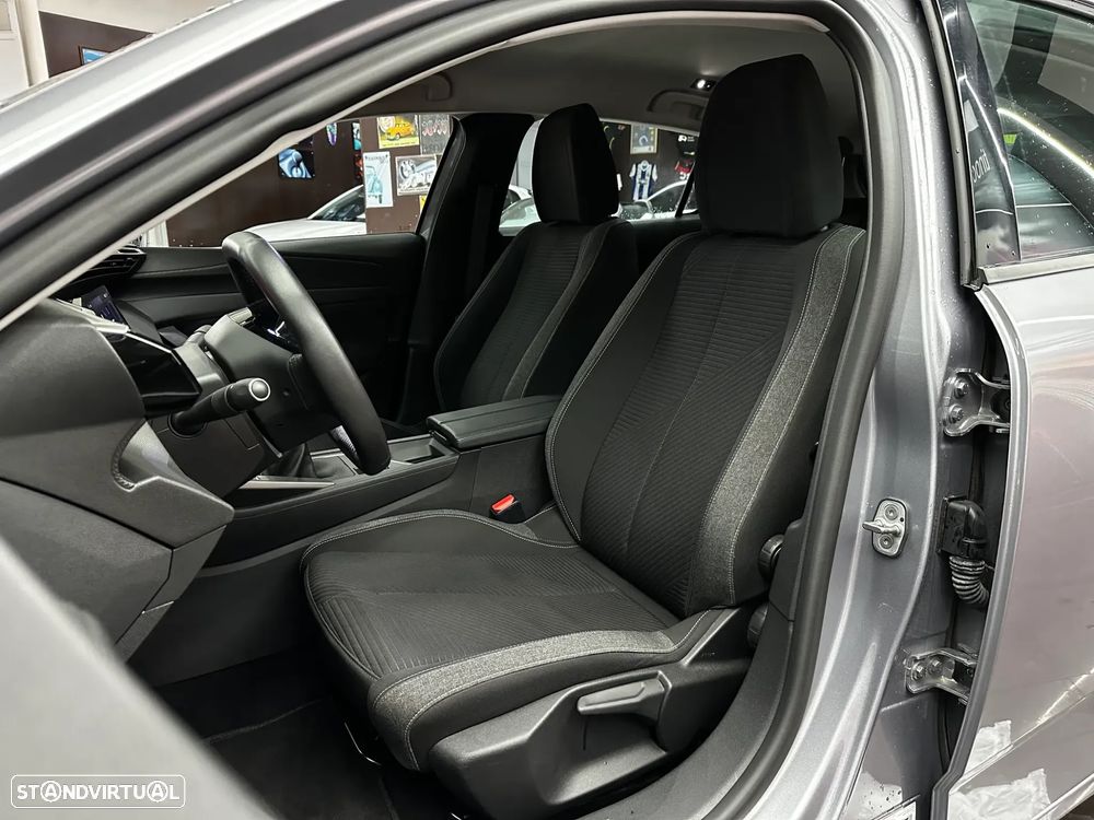 Peugeot 308 1.2 PureTech Active Pack - 12