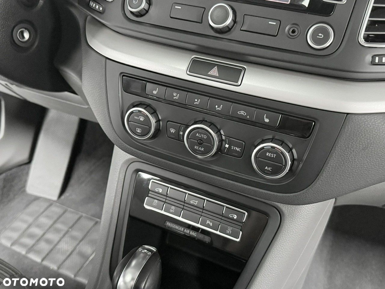 Seat Alhambra 2.0 TDI Ecomotive DSG Style Viva - 29