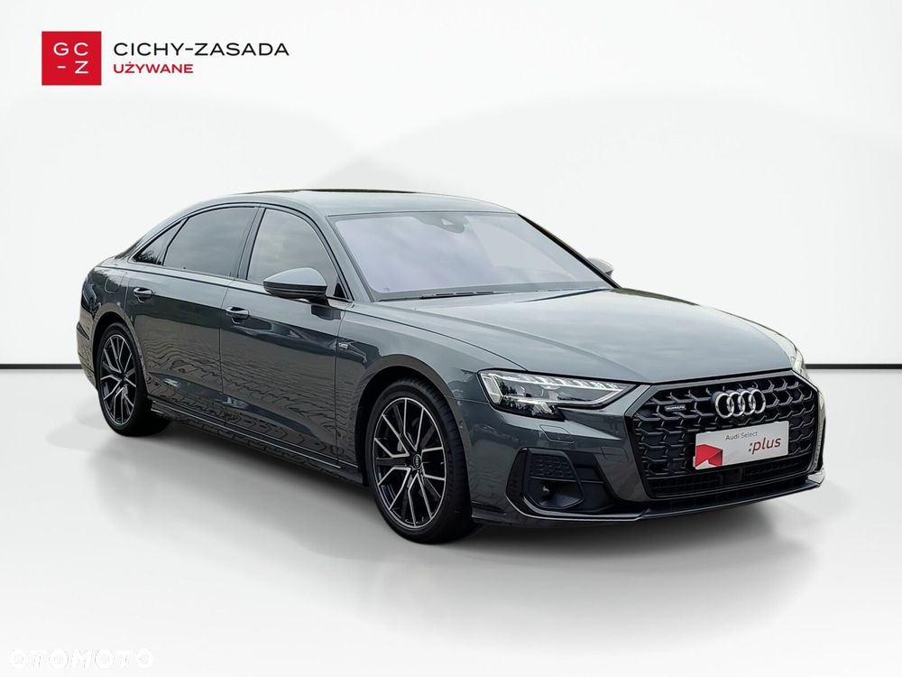 Audi A8 - 7