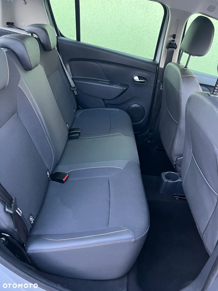 Dacia Sandero Stepway - 13