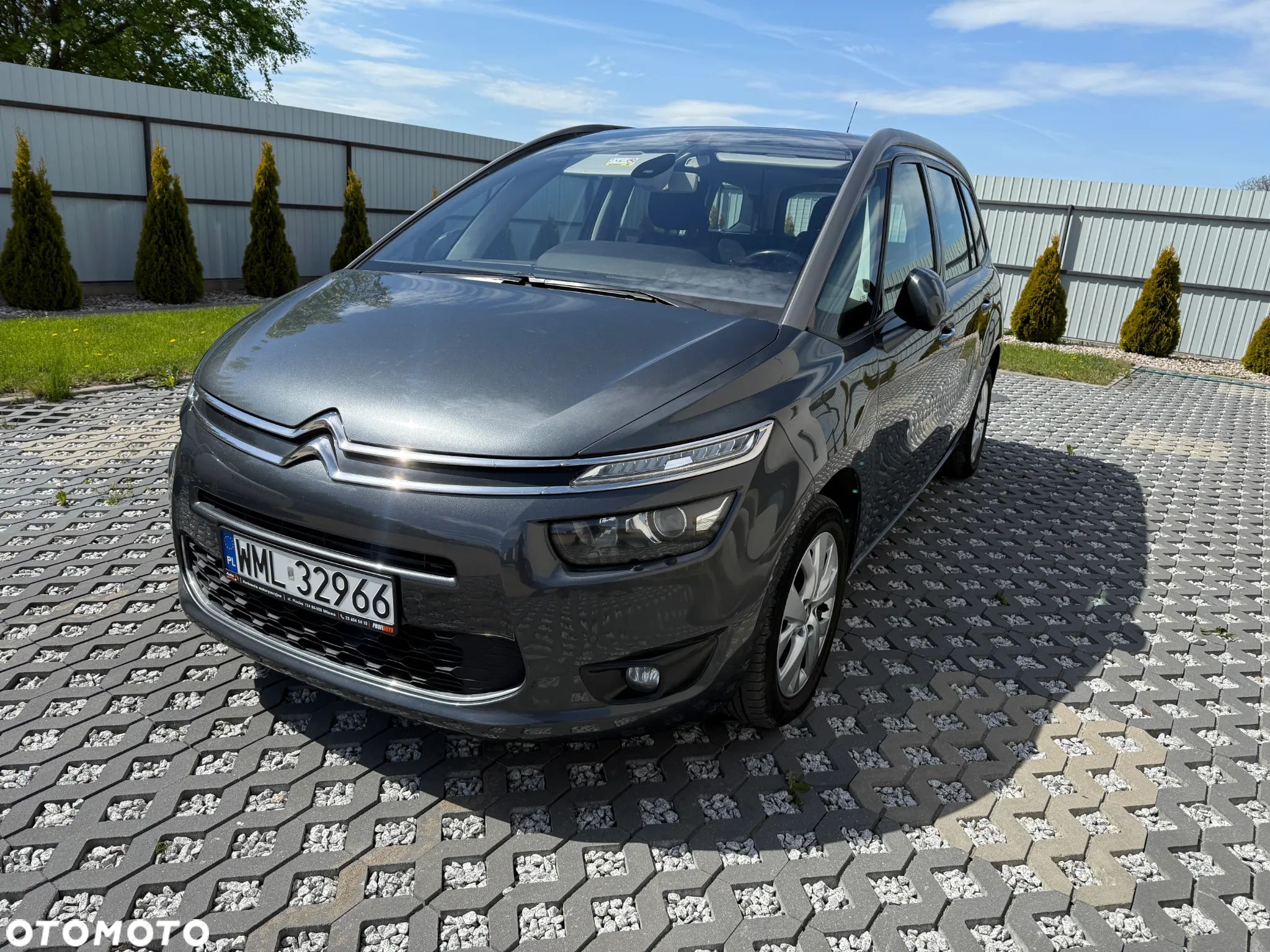 Citroën C4 Grand Picasso e-HDi 115 ETG6 Exclusive - 1