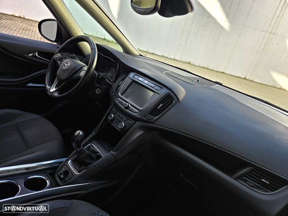 Opel Zafira 1.6 CDTi Innovation S/S - 40