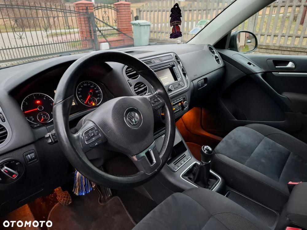 Volkswagen Tiguan 2.0 TDI DPF BlueMotion Technology CityScape - 17