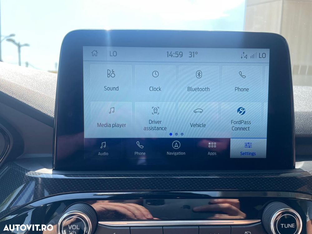 Ford Kuga - 15