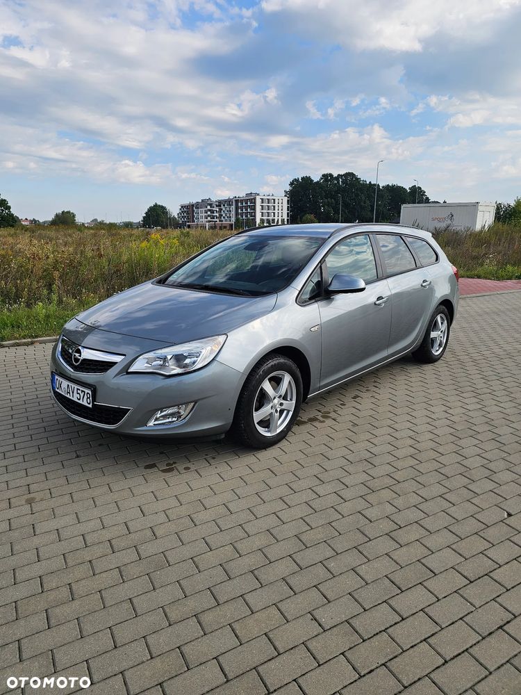 Opel Astra 1.4 Turbo - 2