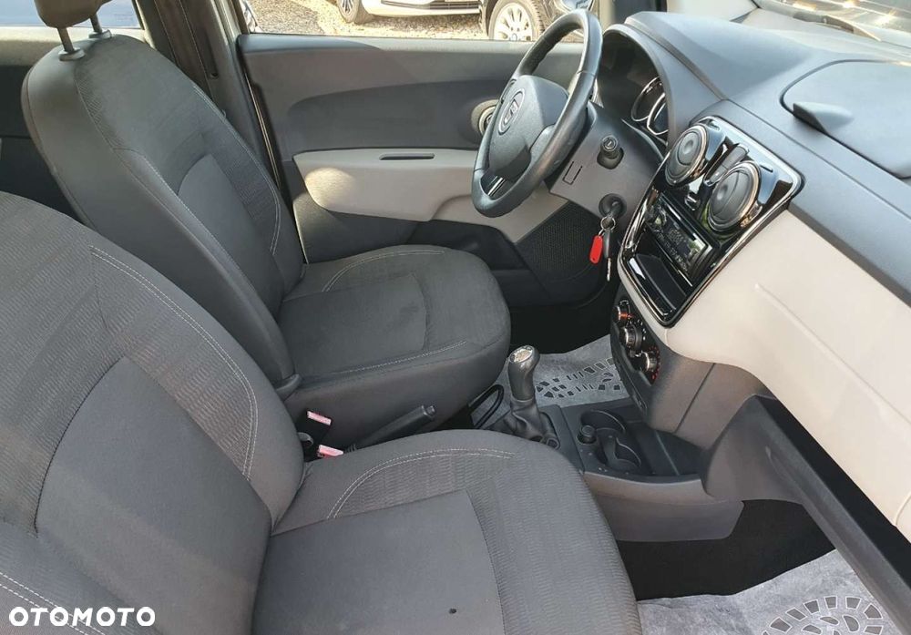 Dacia Lodgy - 25