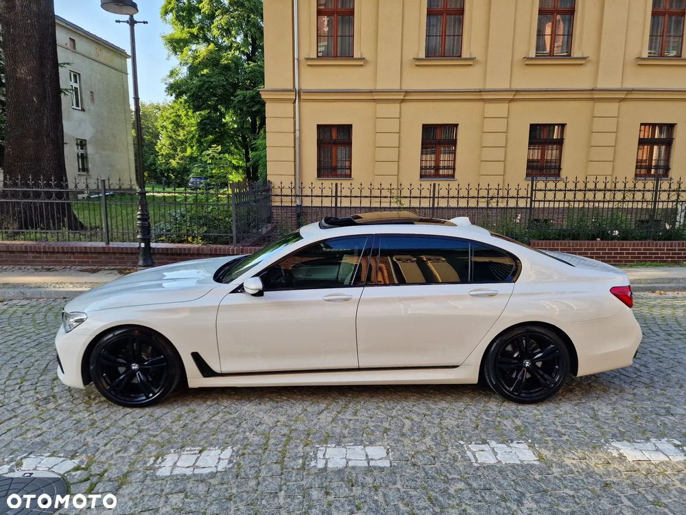 BMW Seria 7 740Li - 7