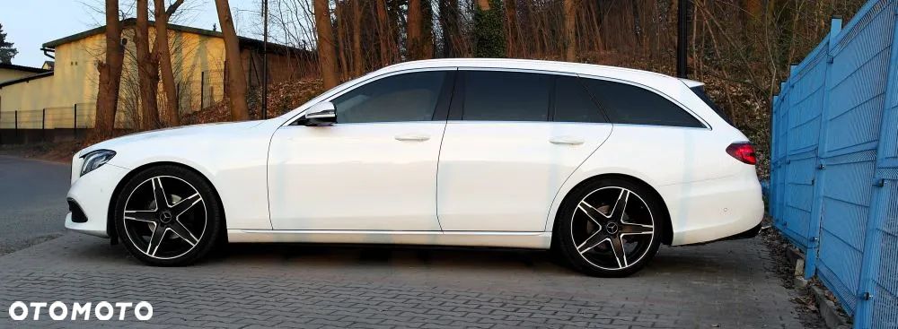 Mercedes-Benz Klasa E 220 d 9G-TRONIC - 37