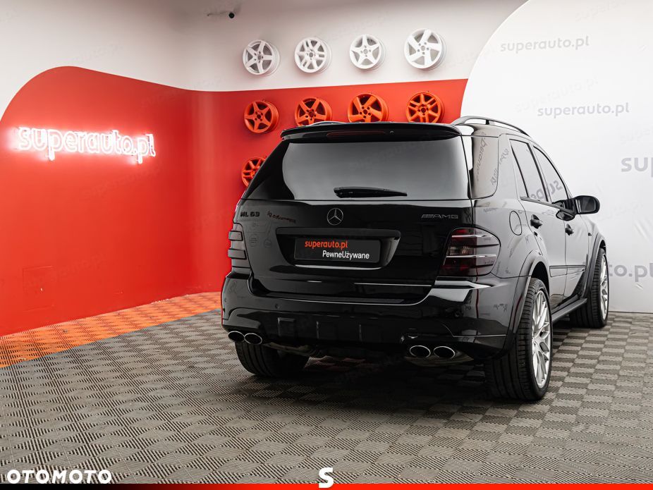 Mercedes-Benz ML - 7