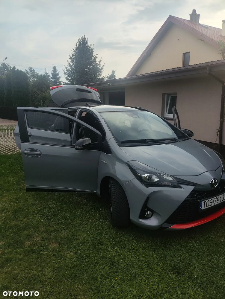 Toyota Yaris 1.5 VVT-i GR Sport - 22